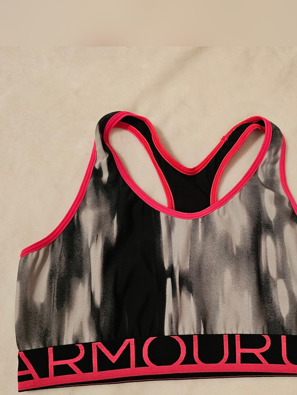 Under Armour Women's Black & Pink Sports Bra